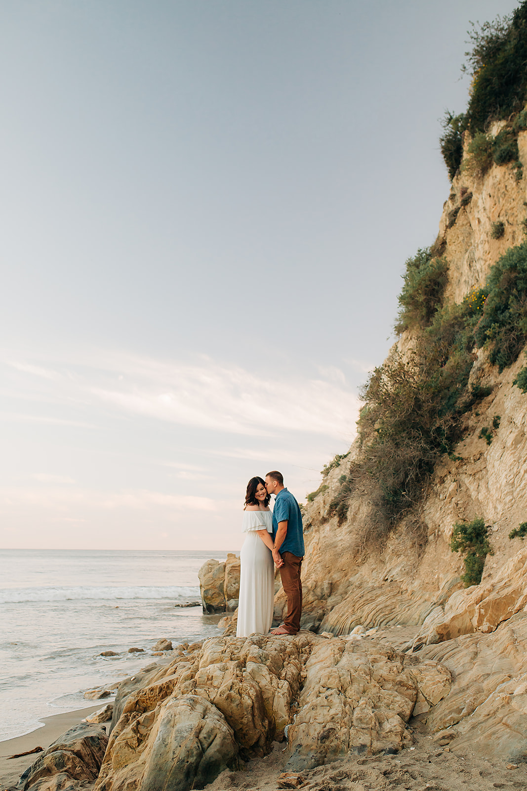 Stunning Sunset Couple Session in Malibu.
Adventure wedding and elopement photography by Wildflower Photo Co.