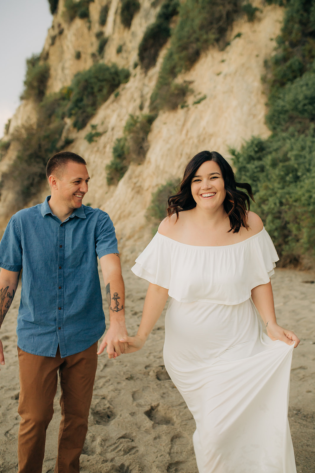 Stunning Sunset Couple Session in Malibu.
Adventure wedding and elopement photography by Wildflower Photo Co.