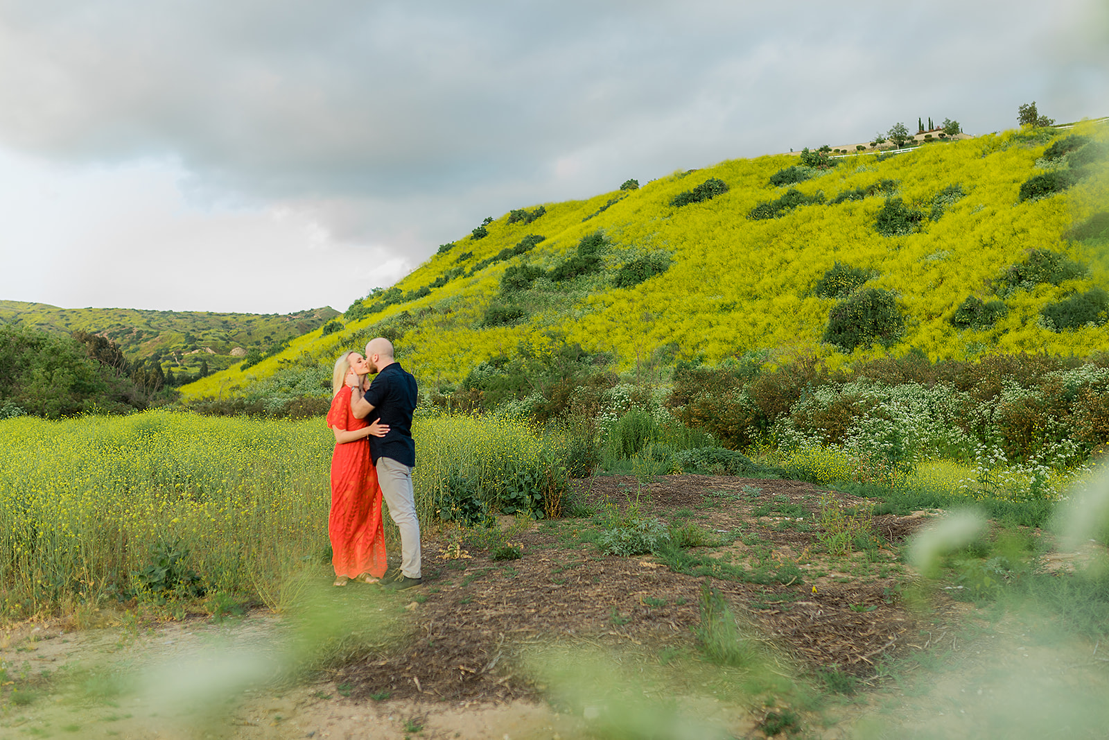 Beautiful Wildflower Engagement Session in Southern California.
Adventure wedding and elopement photography by Wildflower Photo Co.