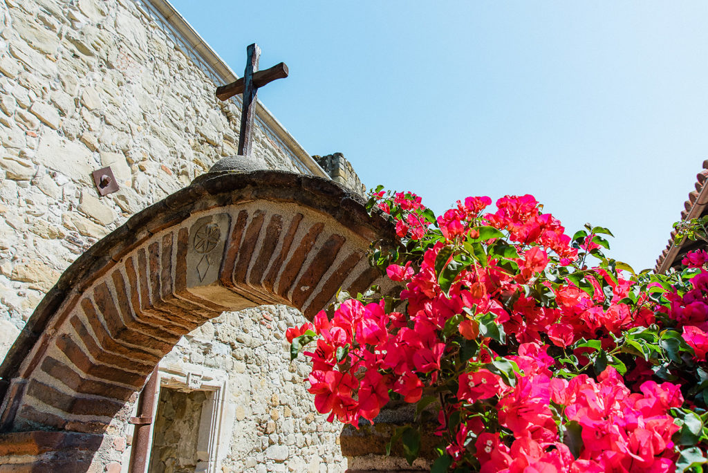 Simply Stunning Mission San Juan Capistrano Wedding
Adventure wedding and elopement photography by Wildflower Photo Co.