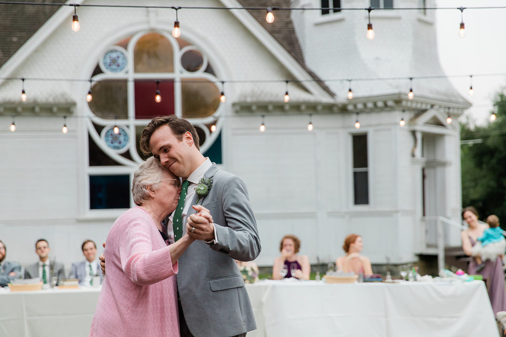 Whimsical and Retro Wedding at the Heritage Square Museum in Los Angeles
Adventure wedding and elopement photography by Wildflower Photo Co.