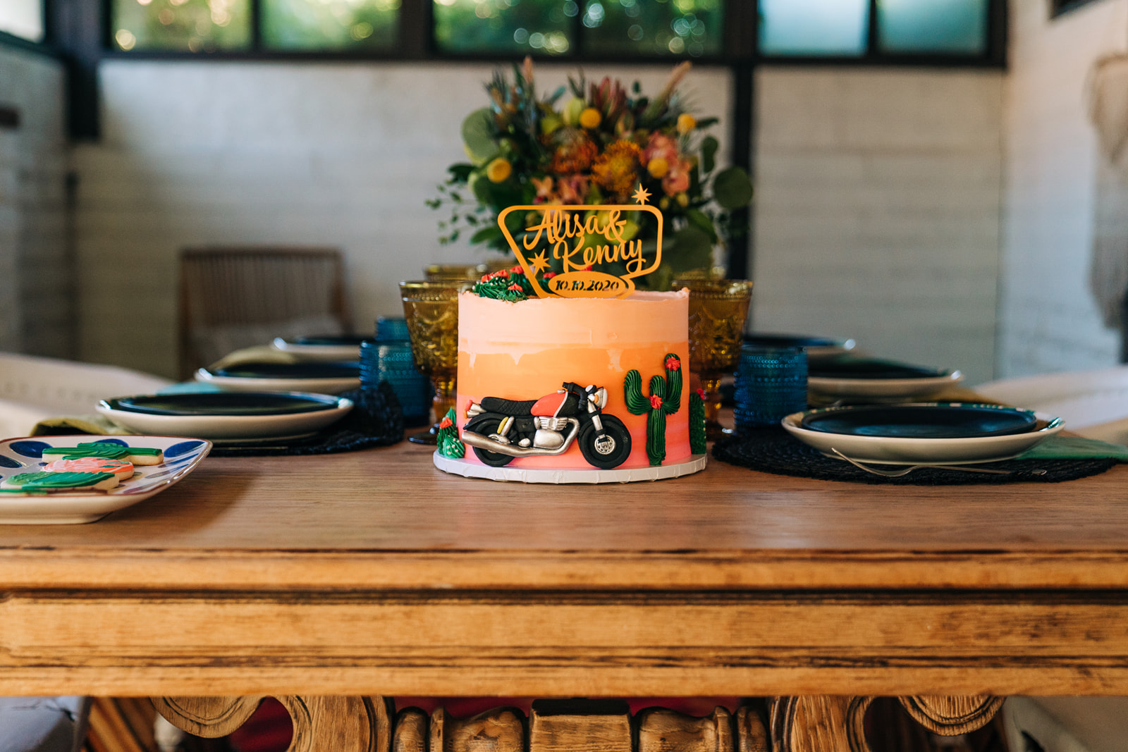 Wedding cake at table