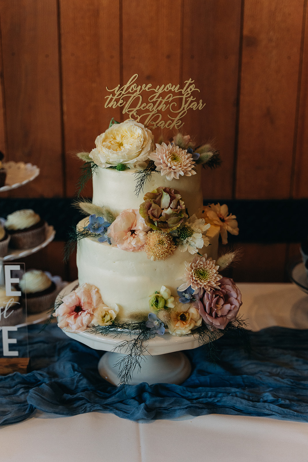 rustic floral wedding cake